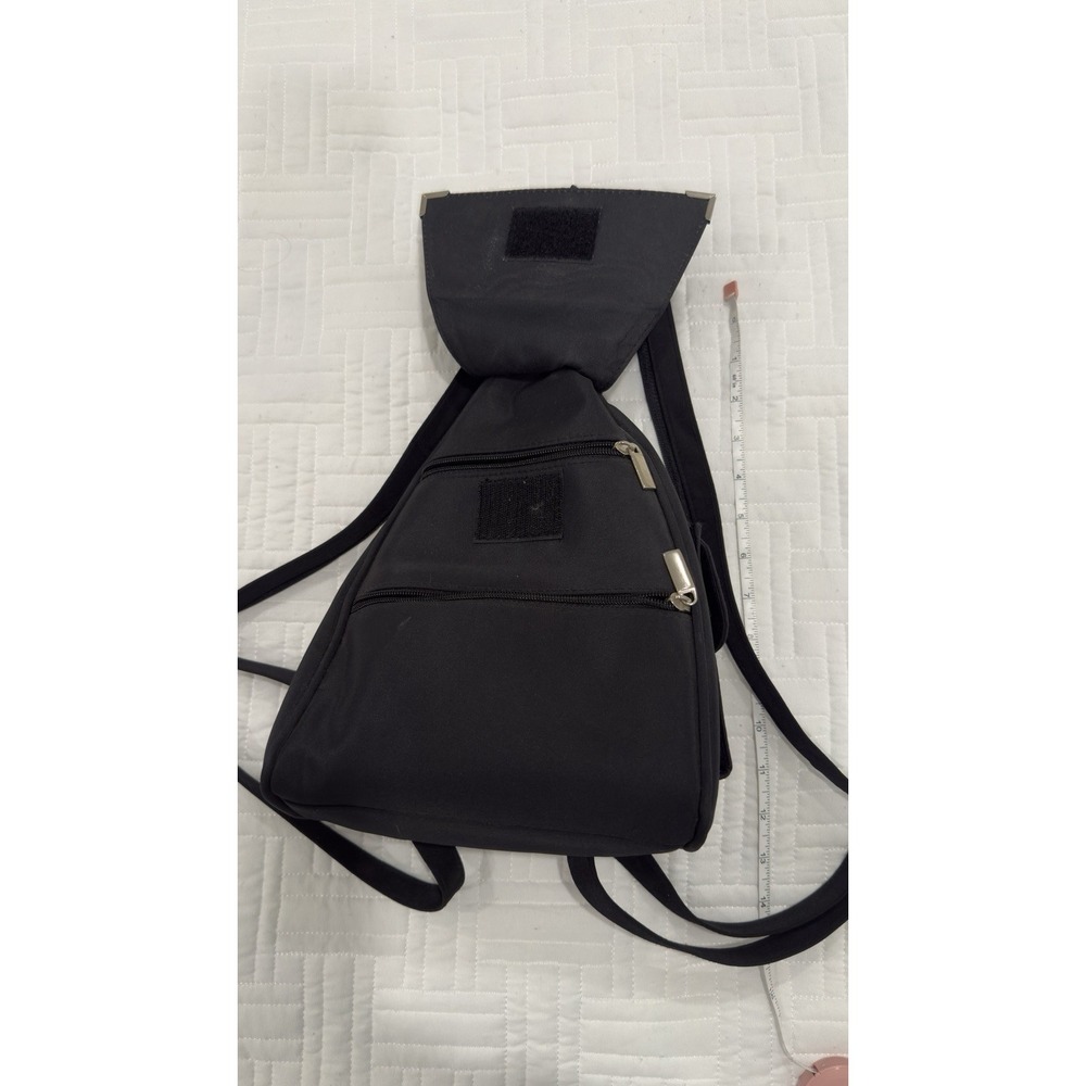 DKNY Donna Karan black nylon sling crossbody backpack bag - Picture 5 of 9